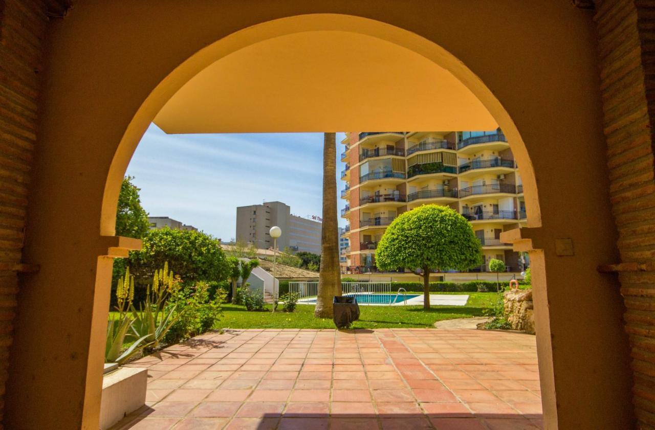 Erisa 68 By Ivi Real Estate Apartment Torremolinos Exterior foto