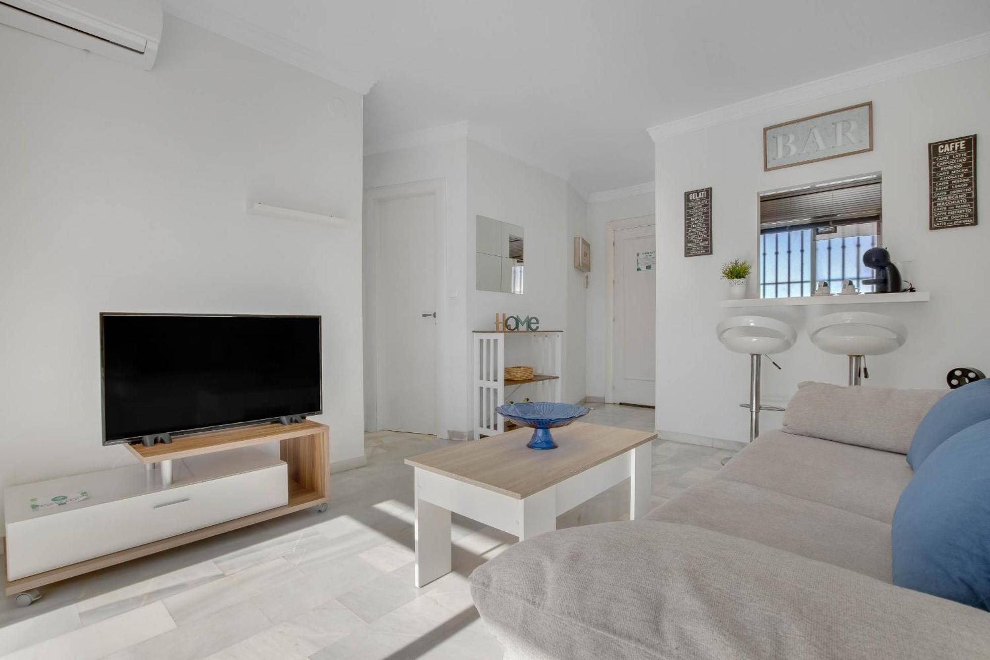 Erisa 68 By Ivi Real Estate Apartment Torremolinos Exterior foto