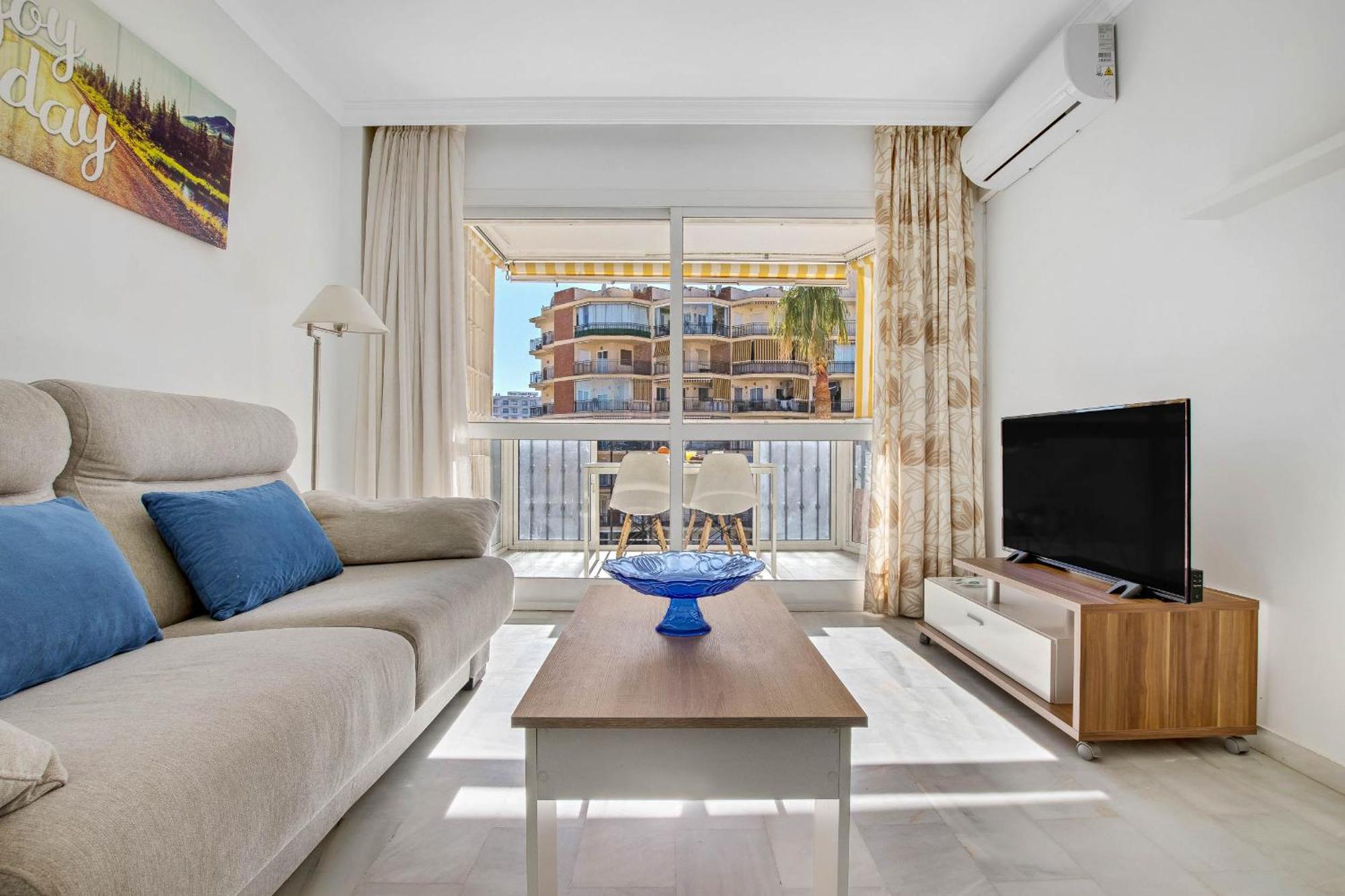 Erisa 68 By Ivi Real Estate Apartment Torremolinos Exterior foto